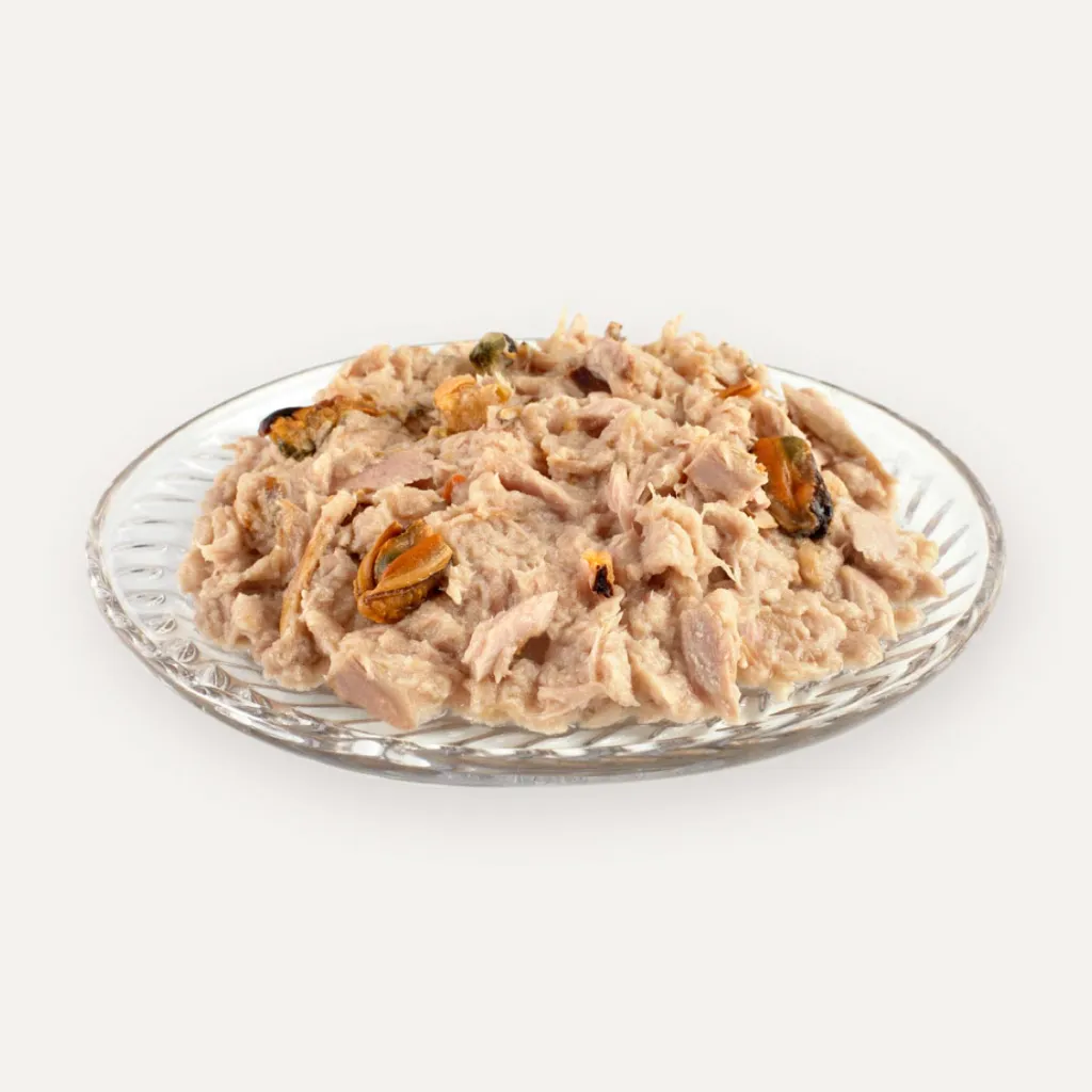retorn-gatos-humeda-atun-y-mejillones-fotoreal-105222.webp